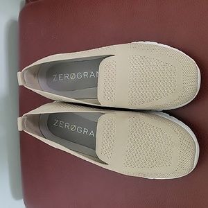 Cole Haan zerogrand shoes size 9